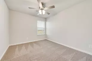 1536 Twin Frks Dr, Saginaw, TX 76179 - Photo 16