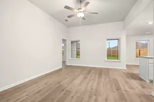 4708 Fillmore Dr, Greenville, TX 75401 - Photo 2