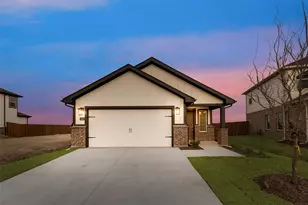 236 Sutter Mill Rd, Saginaw, TX 76131 - Photo 1