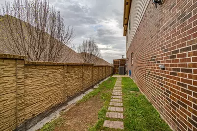 4917 Ridglea Hills Court, Fort Worth, TX 76116 - Photo 34