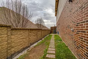 4917 Ridglea Hills Ct, Fort Worth, TX 76116 - Photo 34