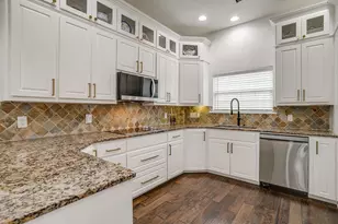 4917 Ridglea Hills Ct, Fort Worth, TX 76116 - Photo 12