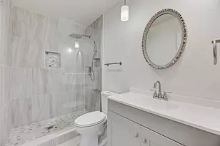 2002 Rose Hill Rd, Carrollton, TX 75007 - Photo 20