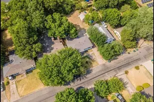 1529 E King St, Sherman, TX 75090 - Photo 10