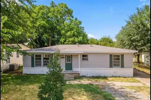 1529 E King St, Sherman, TX 75090 - Photo 1