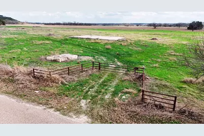 220 County Road 3310, Valley Mills, TX 76689 - Photo 4