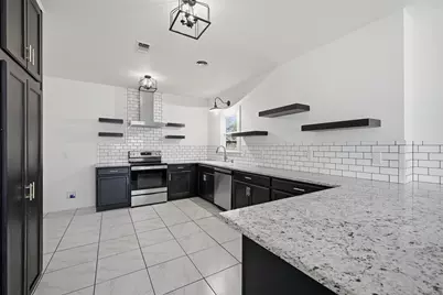 904 N Woods Street, Sherman, TX 75092 - Photo 14