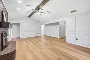 1916 Canterbury Cir, Fort Worth, TX 76112 - Photo 6