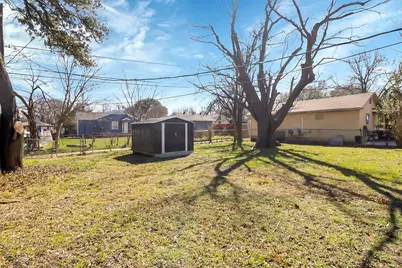 1208 Hansboro Avenue, Dallas, TX 75224 - Photo 14