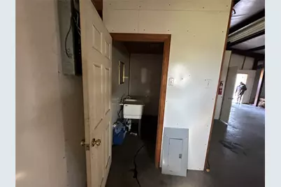 831 Holiday Drive, Ponder, TX 76259 - Photo 6