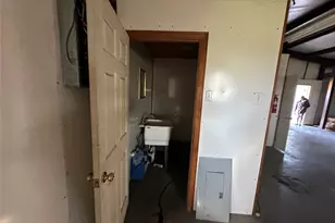 831 Holiday Dr, Ponder, TX 76259 - Photo 6