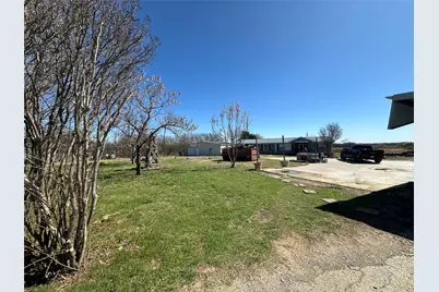 831 Holiday Drive, Ponder, TX 76259 - Photo 32
