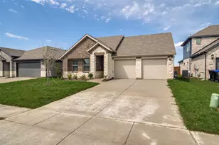 1371 Los Olmos Ln, Crandall, TX 75114 - Photo 2