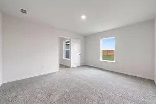 4902 Fillmore Dr, Greenville, TX 75401 - Photo 4