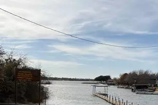 419 Sky Harbour Ct, Granbury, TX 76049 - Photo 34