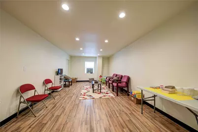 205 N Davis Street, Chico, TX 76431 - Photo 26