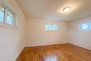 509 Robinhood Dr, Irving, TX 75061 - Photo 16