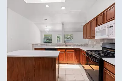 2078 Amherst Drive, Lewisville, TX 75067 - Photo 12