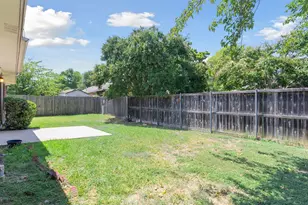 2078 Amherst Dr, Lewisville, TX 75067 - Photo 26