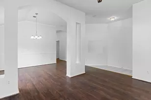 2078 Amherst Dr, Lewisville, TX 75067 - Photo 8