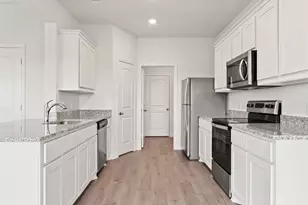 1202 Reed St, Greenville, TX 75401 - Photo 2