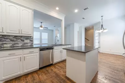 1914 Euclid Avenue #C, Dallas, TX 75206 - Photo 8