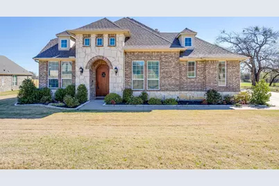 650 Prairie Timber Road, Burleson, TX 76028 - Photo 2