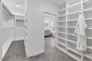 2636 Brookside Dr, Irving, TX 75063 - Photo 30