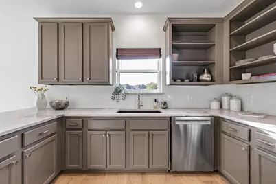 2636 Brookside Drive, Irving, TX 75063 - Photo 16