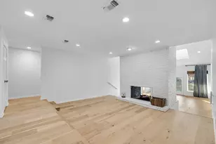 2636 Brookside Dr, Irving, TX 75063 - Photo 8