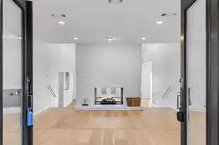 2636 Brookside Dr, Irving, TX 75063 - Photo 6