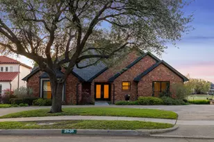 2636 Brookside Dr, Irving, TX 75063 - Photo 40