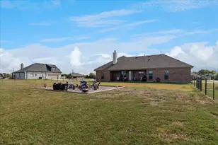 891 Cheyenne Trail, Trenton, TX 75490 - Photo 22