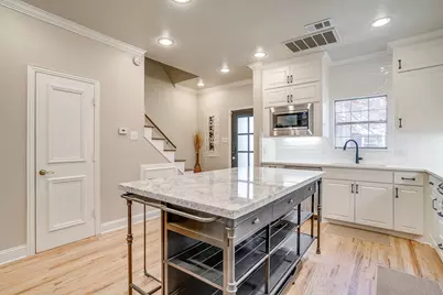 2727 Shelby Avenue #S, Dallas, TX 75219 - Photo 4