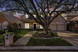 5219 Briar Tree Dr, Dallas, TX 75248 - Photo 2