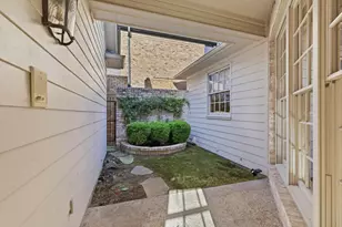 5219 Briar Tree Dr, Dallas, TX 75248 - Photo 20