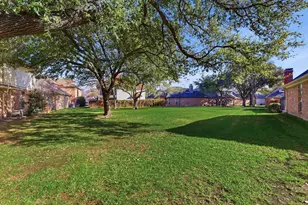 5219 Briar Tree Dr, Dallas, TX 75248 - Photo 22