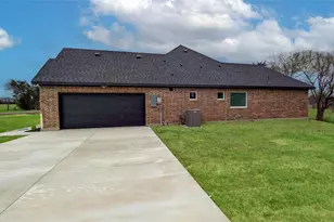 956 Co Rd 4108, Greenville, TX 75401 - Photo 30