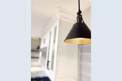 722 E Strong Parkway, Grand Prairie, TX 75050 - Photo 22