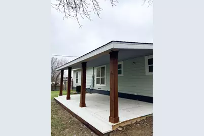 722 E Strong Parkway, Grand Prairie, TX 75050 - Photo 20