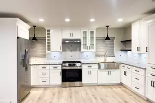 722 E Strong Pkwy, Grand Prairie, TX 75050 - Photo 6