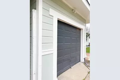 722 E Strong Parkway, Grand Prairie, TX 75050 - Photo 28