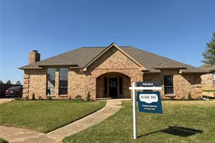 2305 Meadowlark Ln, Bedford, TX 76021 - Photo 1