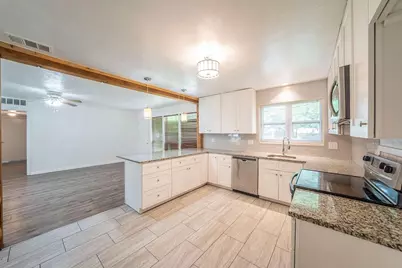 5520 Trail Lake Drive, Fort Worth, TX 76133 - Photo 2