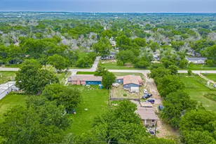 291 Co Rd 4858, Newark, TX 76071 - Photo 18