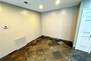 1331 Mission St, Duncanville, TX 75137 - Photo 4