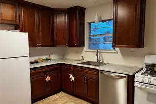 329 N Brighton Ave, Dallas, TX 75208 - Photo 8