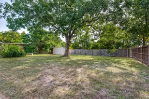 329 N Brighton Ave, Dallas, TX 75208 - Photo 22