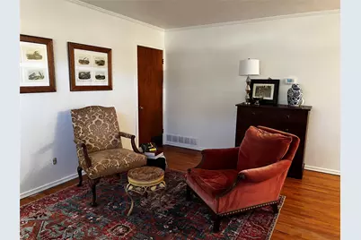 329 N Brighton Avenue, Dallas, TX 75208 - Photo 4