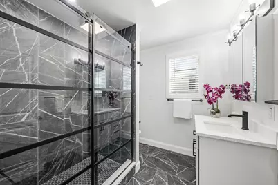 827 Westmount Avenue, Dallas, TX 75211 - Photo 16